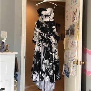 Black and White formal. Worn once.